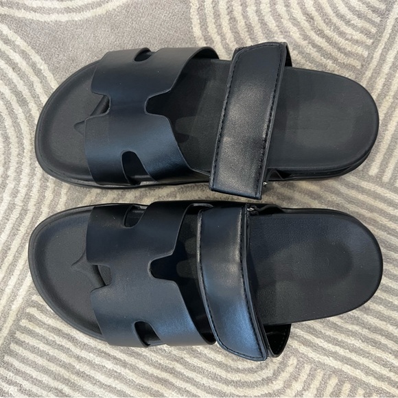 Women black sandal - Picture 2 of 3